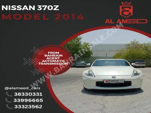 Nissan Z 370 2014 Coupe / Sport Automatic 6 Cylinder 172,000 KM RWD White Gasoline